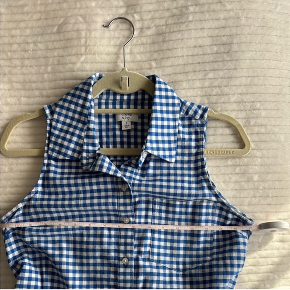 LIKE NEW Crown & Ivy Blue Gingham Dress - Picture 7 of 9